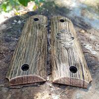 1911 Full-Size Maple Grips - Oak Leaf / Hand-painted