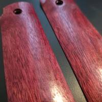 Ruger Mark IV 22/45 Amaranth Grips - Traditional / Hand-painted