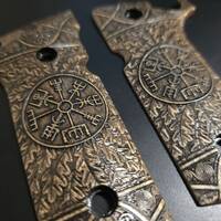 Beretta 92XI, 92GTS Maple Grips - Vegvisir / Hand-painted