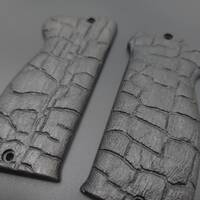 Burned - MAC Mle 1950 Grips