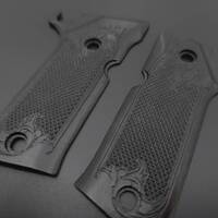 Beretta 92X Performance Maple Grips - Classic Black / Hand-painted