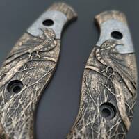 Spyderco Mule Team/2 maple handle scales - Moon Raven / hand-painted