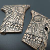 Seecamp LWS-25/32 Maple Grips - Rise Up Skull / Hand-painted