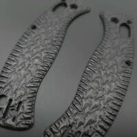Shark Teeth Black - Spyderco D'Allara 3 Knife Scales by Svechnikov Knives