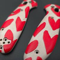 Benchmade Mini Griptilian 555 maple handle scales - Touch Of Love / hand-painted