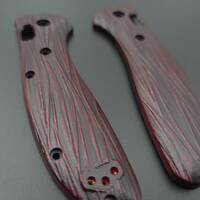Benchmade Griptilian 550 maple handle scales - Fibers Dark Blood / hand-painted