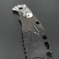 Hinderer XM-24 maple handle scales - Guts VS Griffith / hand-painted