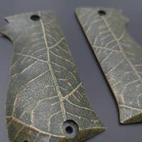 SAR K2 45/45 C maple grips - Leaf Dark Green / hand-painted