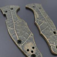 Spyderco Yojimbo 2 maple handle scales - Leaf Dark Green / hand-painted
