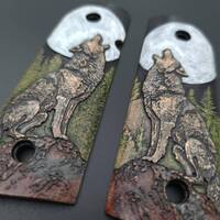 Moon Wolf - 1911 Compact Size Magwell Grips