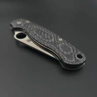 Spyderco Para Military 2 Cru-Wear Carbon Fibers handle scales - Traditional / hand-painted