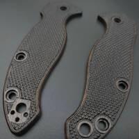 Spyderco Canis walnut handle scales - Classic V2 Dark / hand-painted