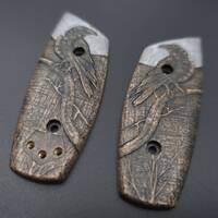 Benchmade Mini Barrage 586 maple handle scales - Moon Raven / hand-painted