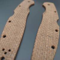 Spyderco Police 4 Lightweight Micarta Burlap handle scales - Traditional Glow / hand-painted