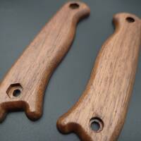 Ka-Bar Becker Short walnut handle scales - Traditional / hand-painted