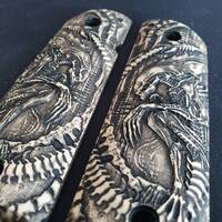 Alien - 1911 Full Size Government Grips