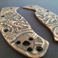 Celtic Heart Clip Down - Spyderco Tenacious Knife Scales by Svechnikov Knives