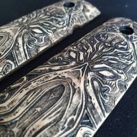 Cthulhu Black - 1911 Full Size Government Grips