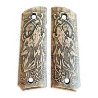 1911 full-size maple grips - Wolves / hand-painted