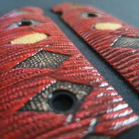 Hudson H9 Maple Grips - Katana Red Gold Coin / Hand-painted