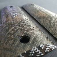 Rune Fehu Black - 1911 Full Size Government Grips