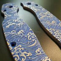 Spyderco Military 2 maple handle scales - Japan Wave / hand-painted