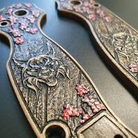 Sakura Lynx - Spyderco Para 3 Knife Scales by Svechnikov Knives