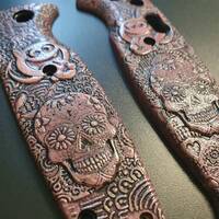 Smile And Sugar Skull Pink - Benchmade Composite Lite Auto 4300 Knife Scales by Svechnikov Knives