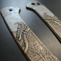 CIVIVI Conspirator maple handle scales - Moon Raven / hand-painted