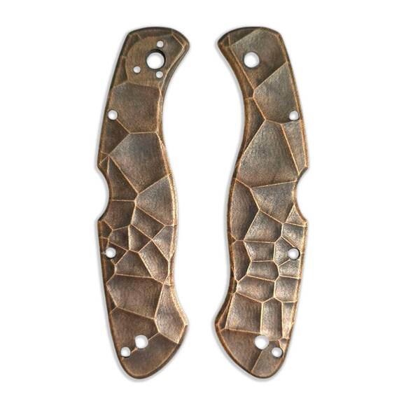 Spyderco Civilian maple handle scales - Crack V2 (3169) / hand-painted