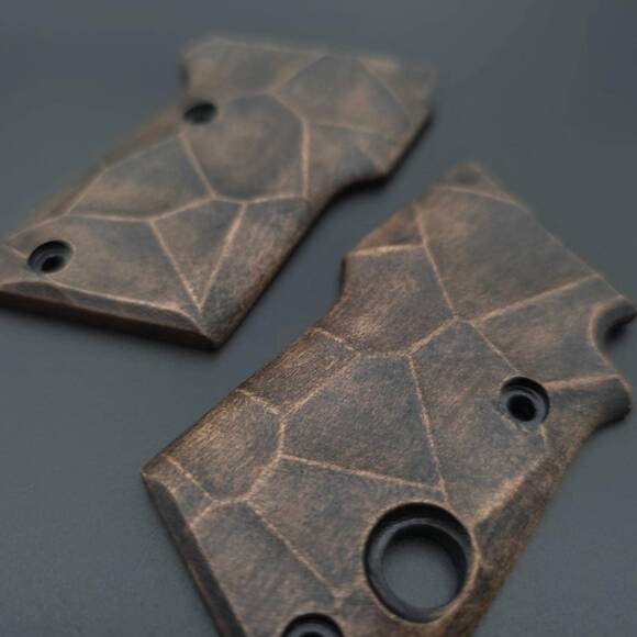 Crack V2 (3169) - Beretta 21A Bobcat Grips