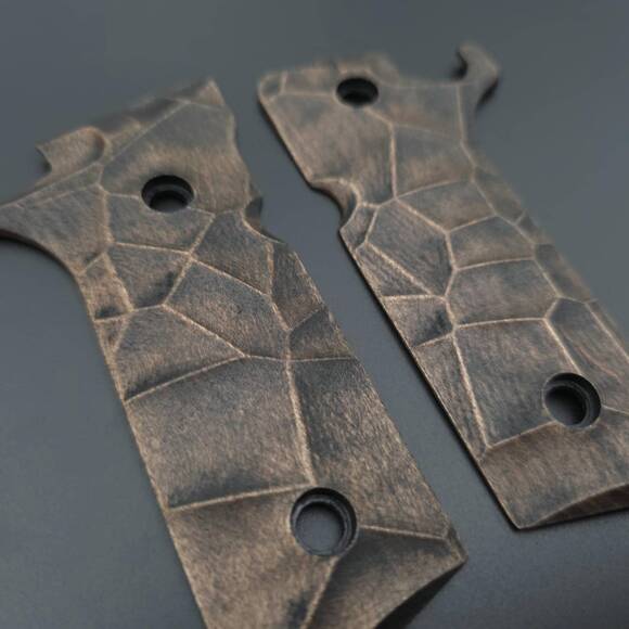 Beretta 92XI, 92GTS Maple Grips - Crack V2 (3169) / Hand-painted