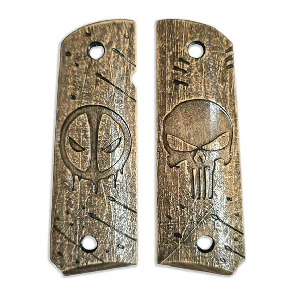 1911 full-size maple grips - Deadpool vs Punisher V2 / hand-painted