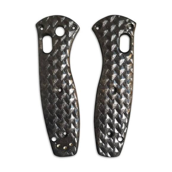 Dragon Scales Black - Benchmade Mini Barrage 585 Knife Scales by Svechnikov Knives