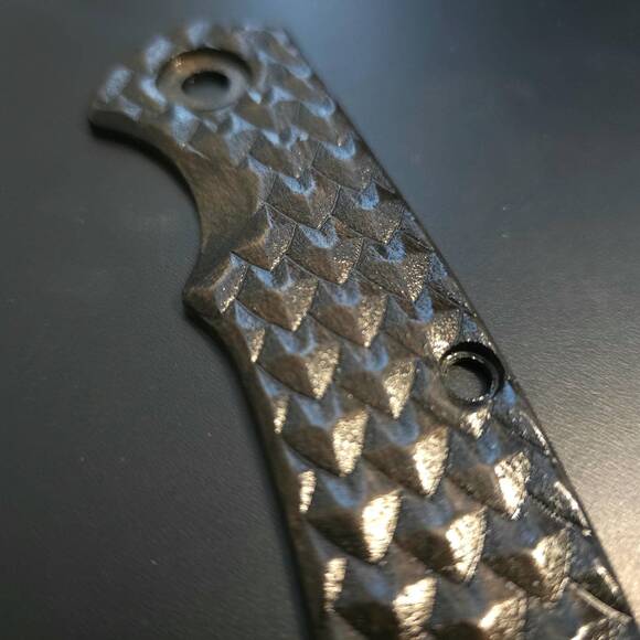 Hinderer Project X maple handle scales - Dragon Scales Black / hand-painted