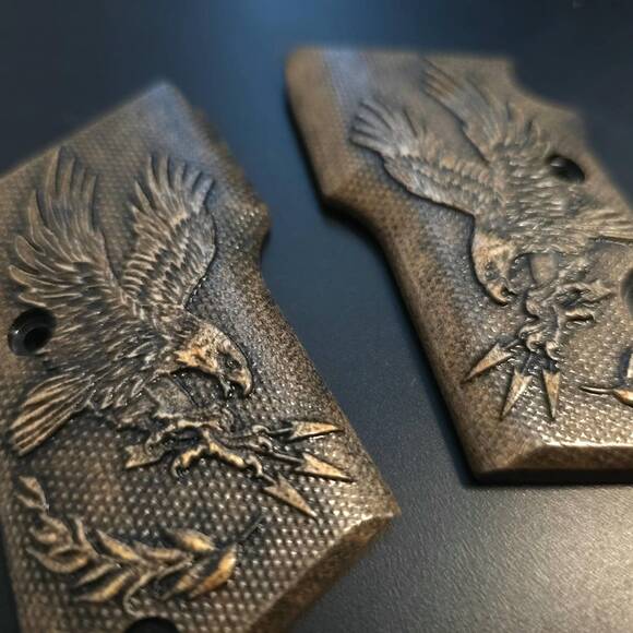 Beretta 21A Bobcat Maple Grips - Eagle Arrows / Hand-painted