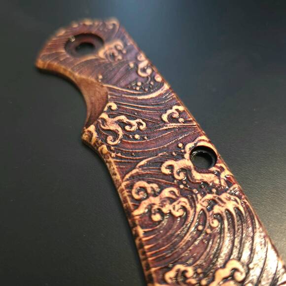 Hinderer Project X maple handle scales - Japan Wave Baroque / hand-painted