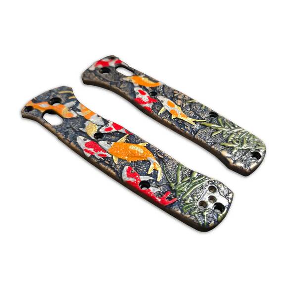 Benchmade Bailout 537 Maple Scales - Japanese Koi / Hand-painted