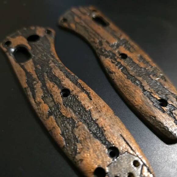 Roughness Bronze - Benchmade Mini Barrage 585 Knife Scales by Svechnikov Knives