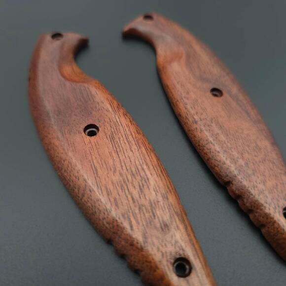 Traditional Walnut - Ka-Bar TDI Law Enforcement KA1482 Knife Scales by Svechnikov Knives