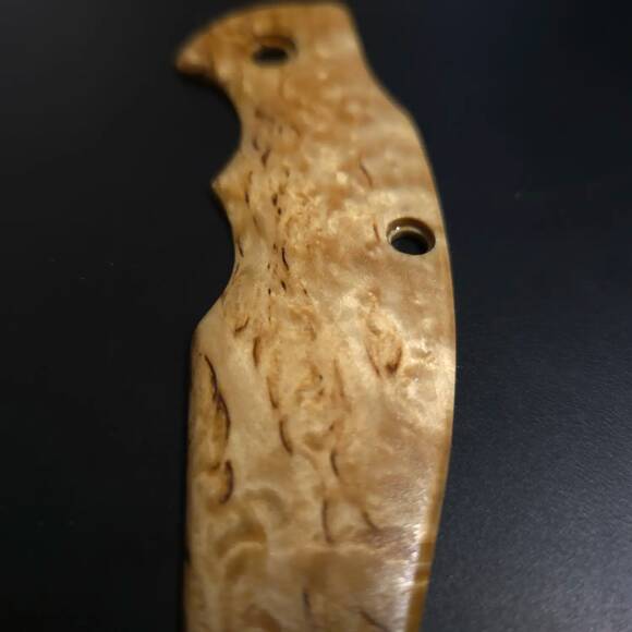 Hinderer Jurassic karelian birch handle scales - Traditional / hand-painted