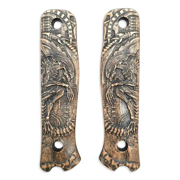 Fällkniven S1X maple handle scales - Alien / hand-painted