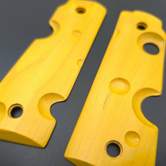Ruger Mark IV 22/45 Maple Grips - Cheese / Hand-painted