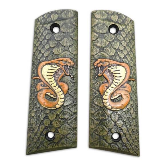 Gearhead Archery 1911 Slider maple grips - Cobra V2 / hand-painted
