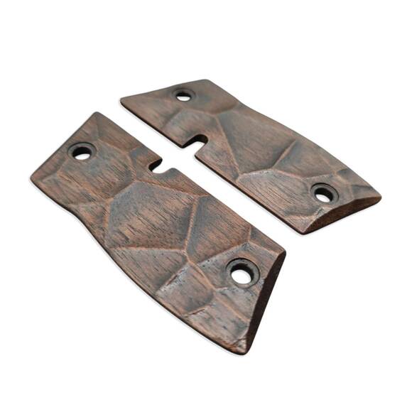 KelTec P15 Metal Walnut Grips - Crack V2 Dark / Hand-painted