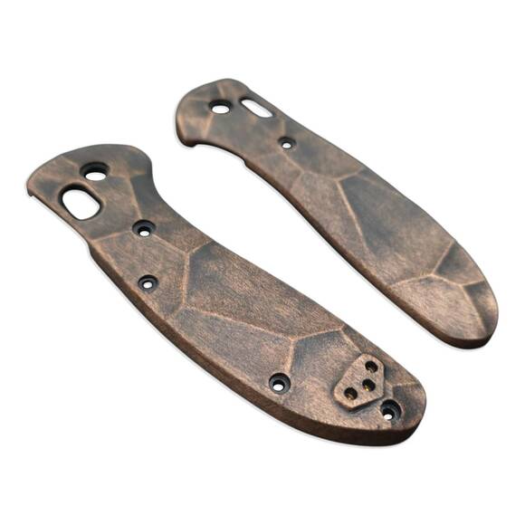 Benchmade Griptilian 550 maple handle scales - Crack V2 (3169) / hand-painted