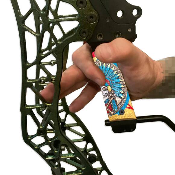 Gearhead Archery 1911 Slider maple grips - War Chief Multicolor V1 / hand-painted