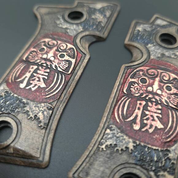 Beretta 80X Cheetah Maple Grips - Daruma by Umeda Karin
