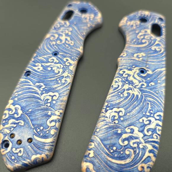 Japan Wave - Benchmade Freek 560 Knife Scales by Svechnikov Knives