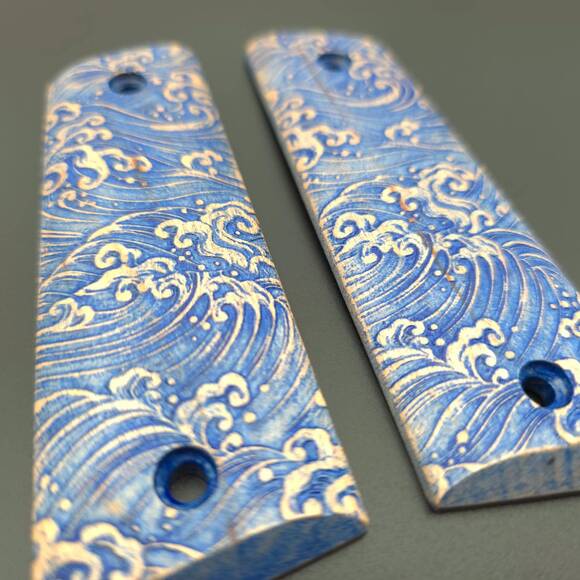Gearhead Archery 1911 Slider maple grips - Japan Wave / hand-painted